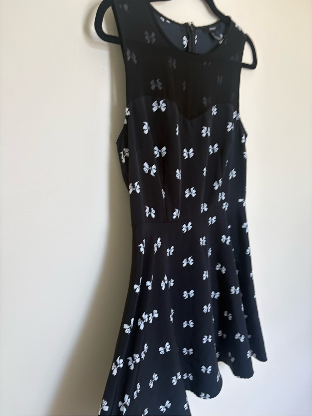 Forever 21 Black Sleeveless dress  with White Bow Print Size M